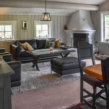 Holiday home 4 Bedroom In