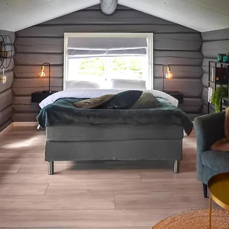 4 Bedroom In ヘムセダール